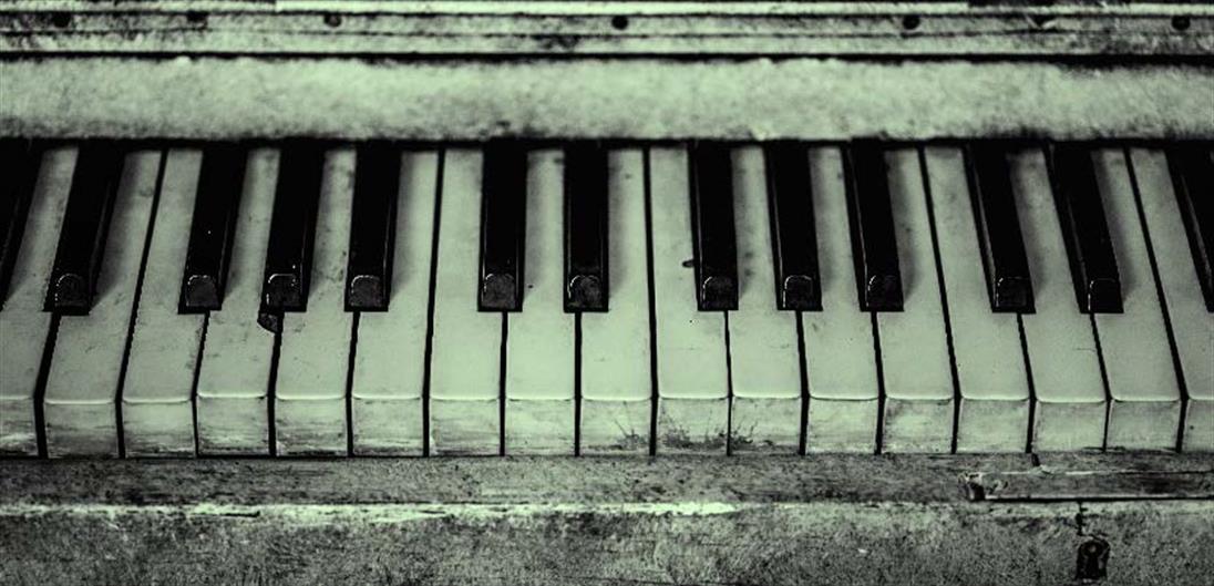 piano keys of an old piano